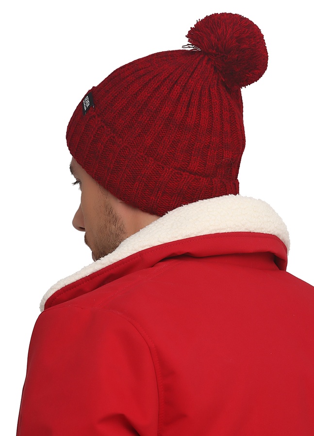 Pom Hat, Червоний